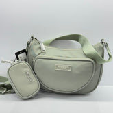 BOLSO GUESS GRIS CON MONEDERO